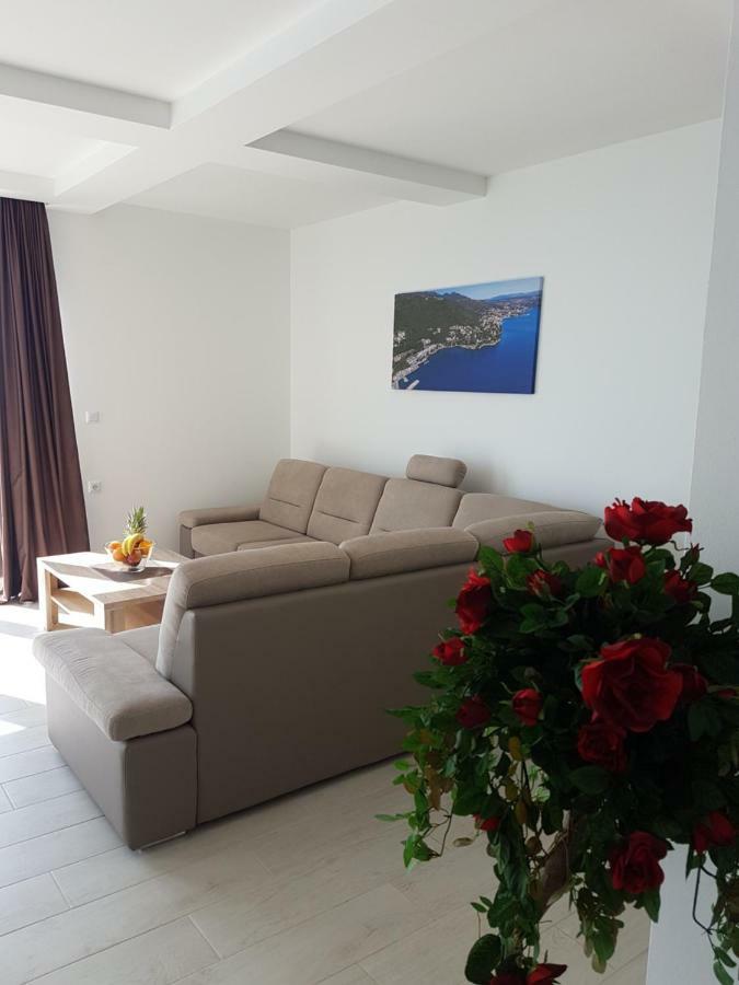 Villa Isabela Ičići Exteriör bild